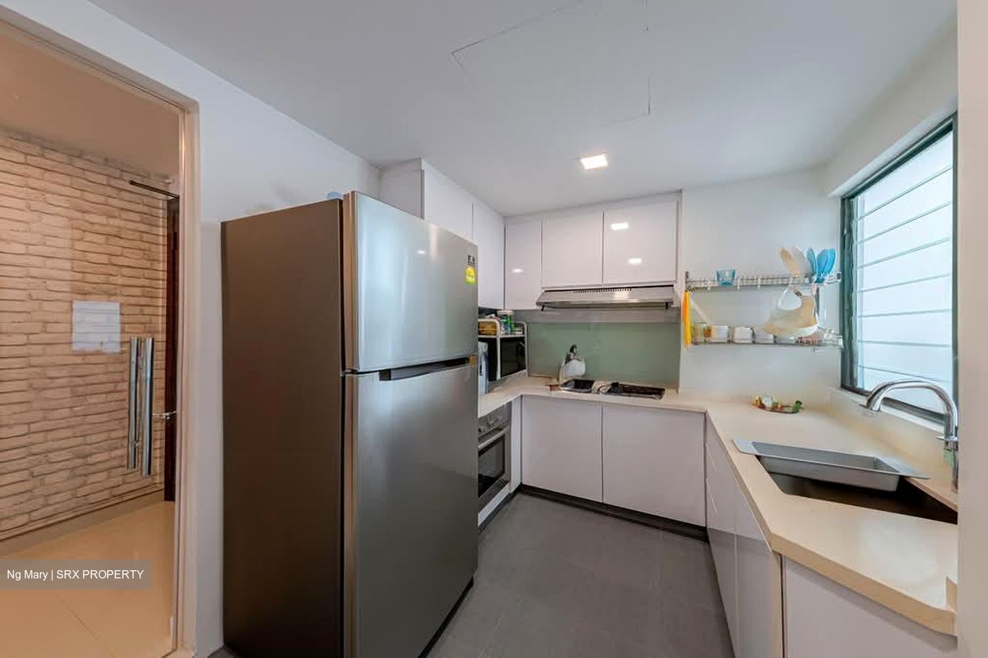 Stratford Court (D16), Condominium #562105651